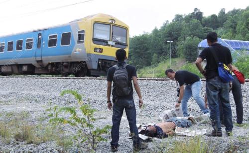 NS02_04022012_KOMUTER_LANGGAR