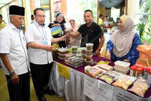 DATUK ABDUL FATTAH ABDULLAH