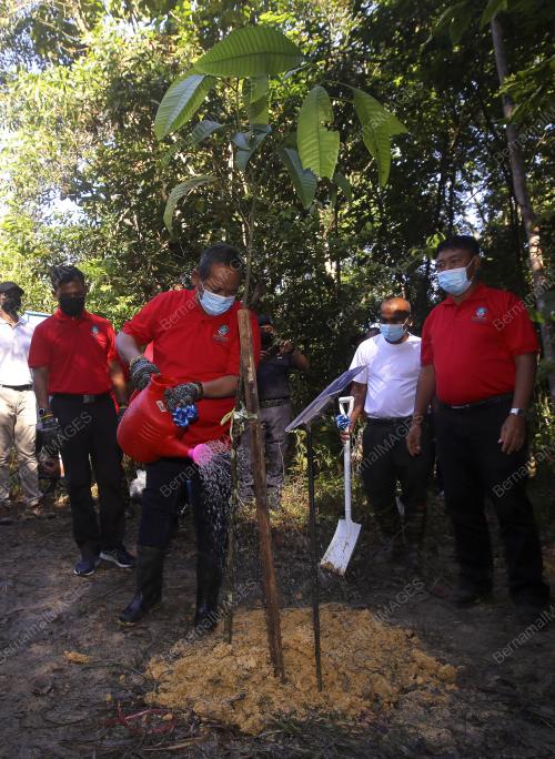 DATUK SERI AMINUDDIN HARUN