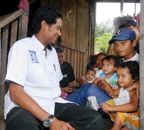 KHAIRY JAMALUDDIN