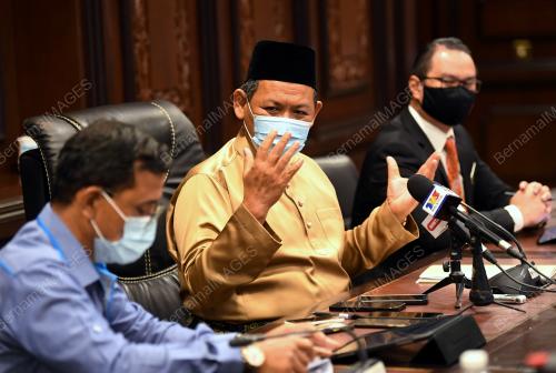 DATUK SERI AMINUDDIN HARUN