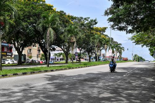 JALAN PERSIARAN SENAWANG
