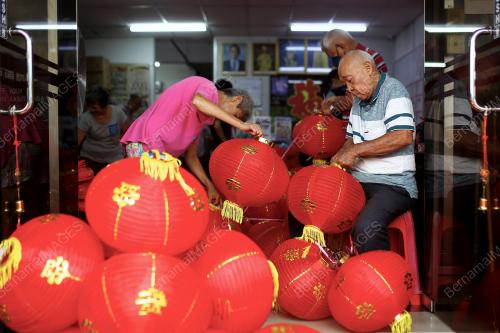 PERSIAPAN DEKORASI TANGLUNG
