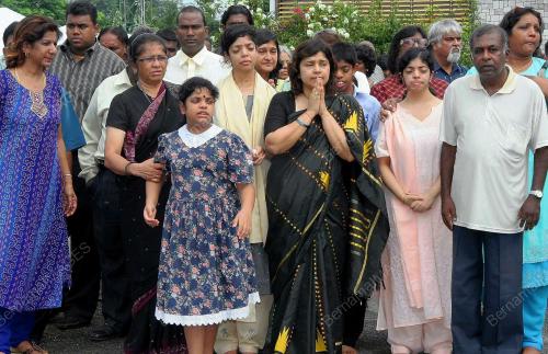 S.VIJAYARATNAM