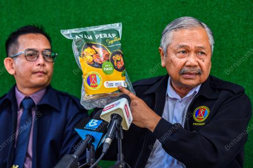 DATUK SHARUDDIN OMAR