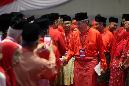 DATUK SERI MOHAMAD HASAN