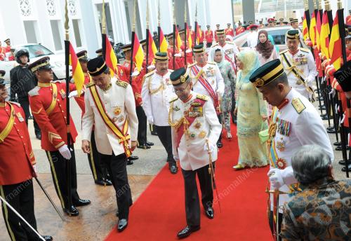 TUANKU ABDUL HALIM MU'ADZAM SHAH