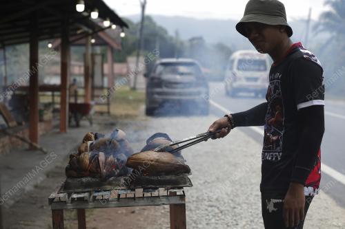 KUIH BAHULU SECARA TRADISIONAL