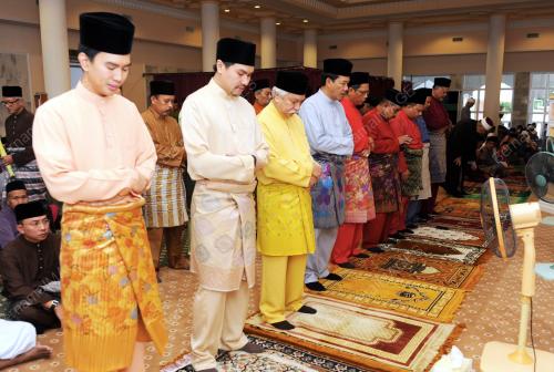 NS02_08082013_HARI_RAYA