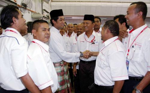 KHAIRY JAMALUDDIN