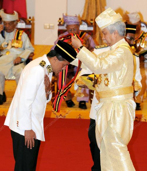 NS02_09022012_TUANKU_PINGAT