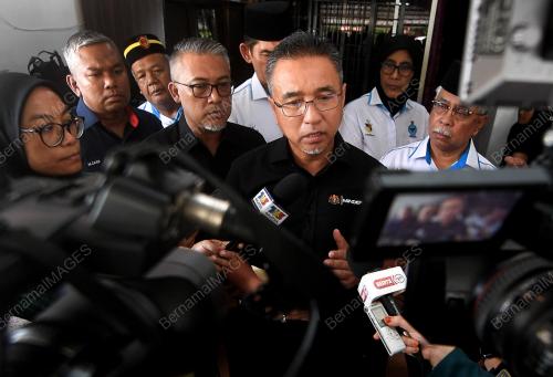 ADLY ZAHARI