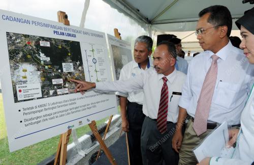 DATUK SERI SHAZIMAN ABU MANSOR