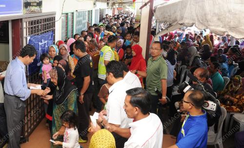 NS02_10082012_DUIT_RAYA