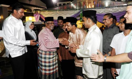 RUMAH TERBUKA