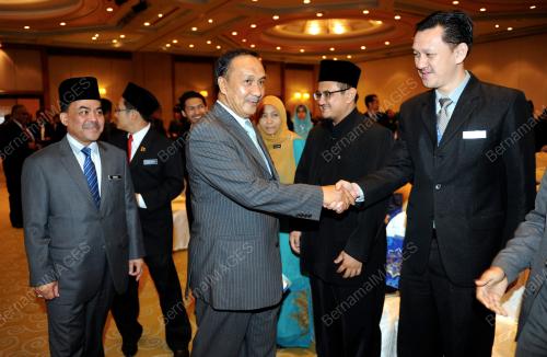 NS02_11102016_INDEKS_SYARIAH