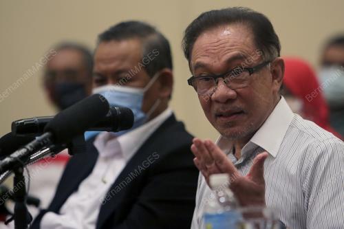 DATUK SERI ANWAR IBRAHIM