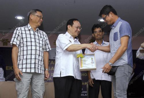 NS02_12052019_PEKEBUN_BN201905129438_2