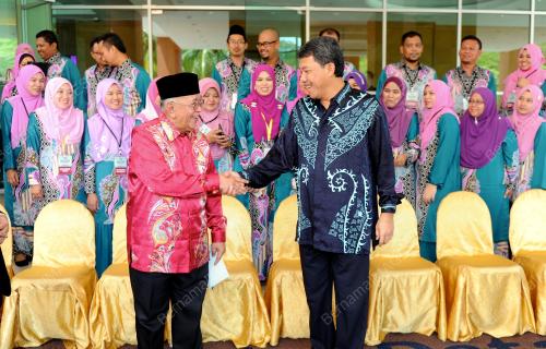 NS02_12112015_KONVENSYEN_SYARIAH