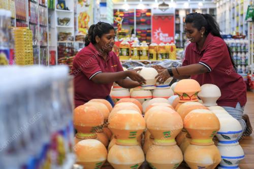 PERSIAPAN PERAYAAN PONGGAL