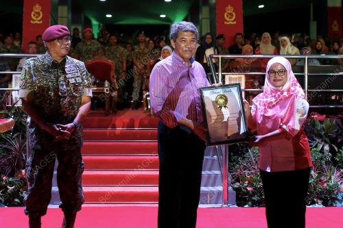 DATUK SERI MOHAMAD HASAN