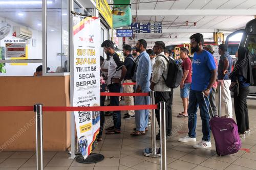PUSAT PENGANGKUTAN TERMINAL 1