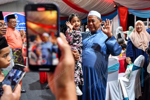 DATUK SERI AMINUDDIN HARUN