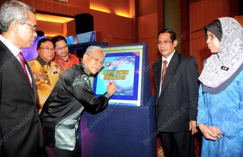 NS02_14102014_KONVENSYEN_GURU