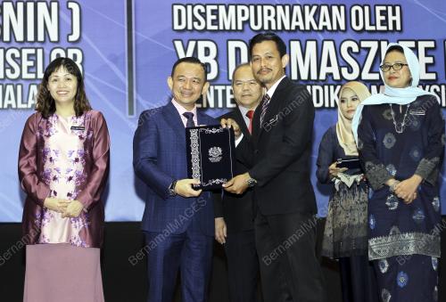 NS02_15042019_APC_1_BN201904146620