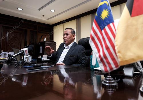 DATUK SERI AMINUDDIN HARUN