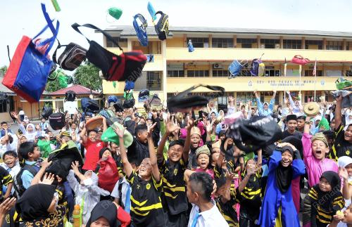 NS02_15112013_CUTI_SEKOLAH