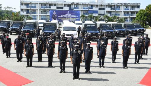 DATUK SERI MAZLAN LAZIM