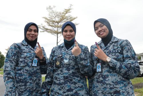PROSES PENGUNDIAN AWAL PRU-15