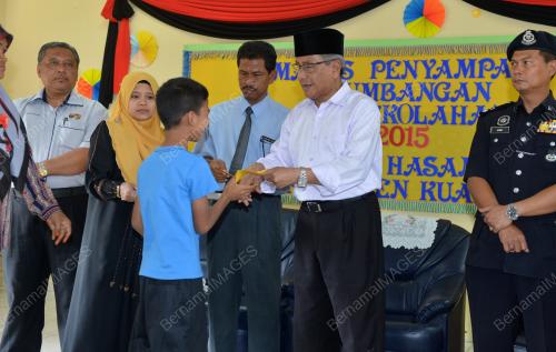 NS02_16012015_HASAN_SEKOLAH