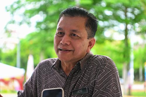 AZIZ MOHD GORIP
