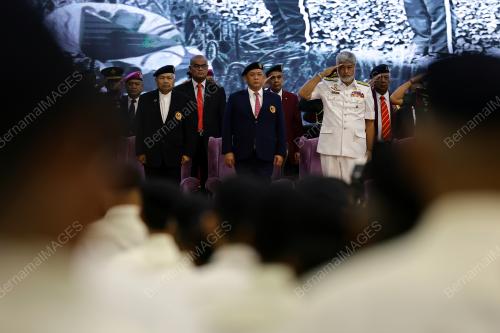 DATUK SERI AMINUDDIN HARUN