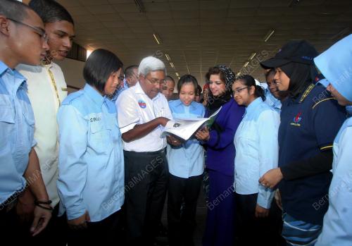 NS02_17022011_SHAHRIZAT_PKLN