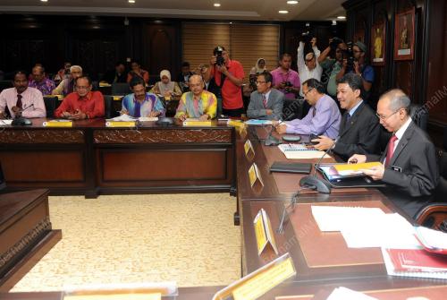 NS02_17072014_MOHAMAD_WAHID