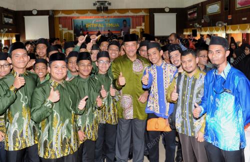 NS02_18112017_MOHAMAD_BN201711101078