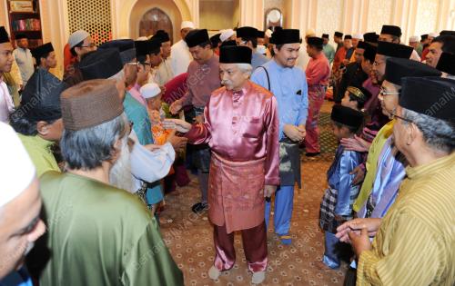 NS02_19082012_MOHAMAD_RAYA