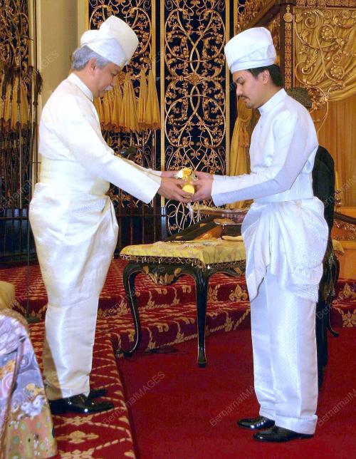 TUNKU ALI REDHAUDDIN IBNI TUANKU MUHRIZ