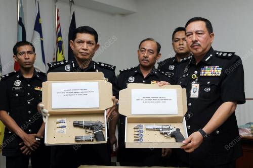 NS02_22032015_POLIS_TEMBAK