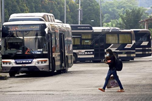 PERKHIDMATAN PENGANGKUTAN DARAT AWAM