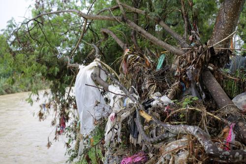 SISA DOMESTIK DI SALIRAN AIR SUNGAI
