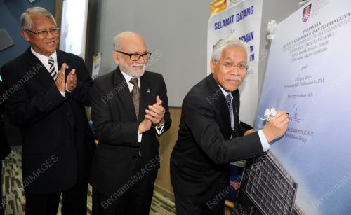 NS02_23082016_UiTM_PETRONAS
