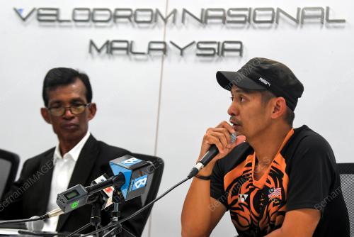 AMIR MUSTAFA RUSLI