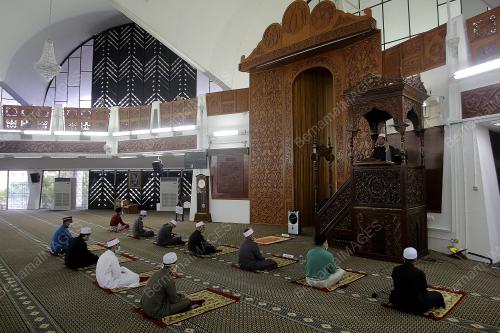 SOLAT HARI RAYA AIDILFITRI DI NEGERI SEMBILAN