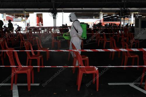 SARINGAN COVID-19 PARA PENIAGA PASAR BESAR SEREMBAN