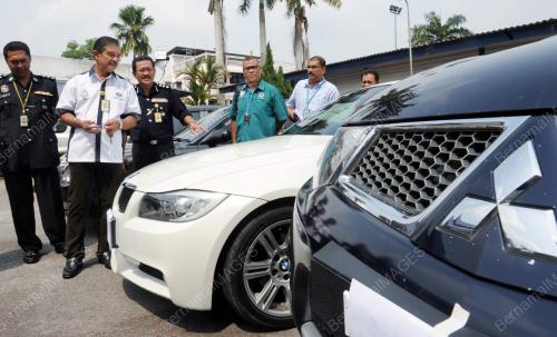 DATUK OSMAN SALLEH