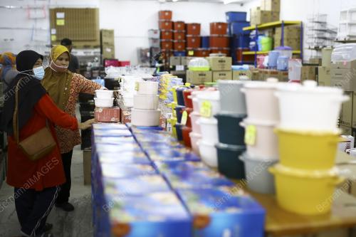 BELI-BELAH SEMPENA PERSIAPAN AIDILFITRI